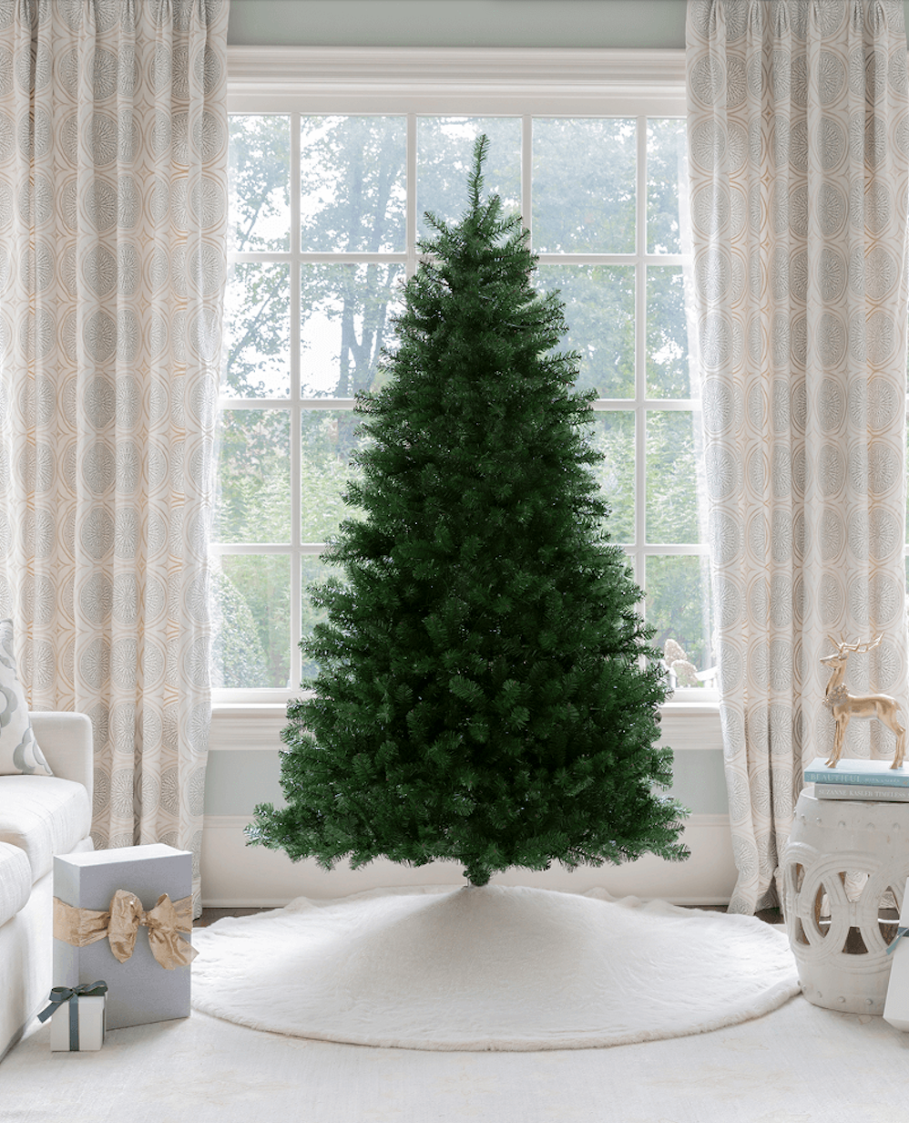 7' Hancock Spruce Artificial Christmas Tree 450 Warm White LED Lights