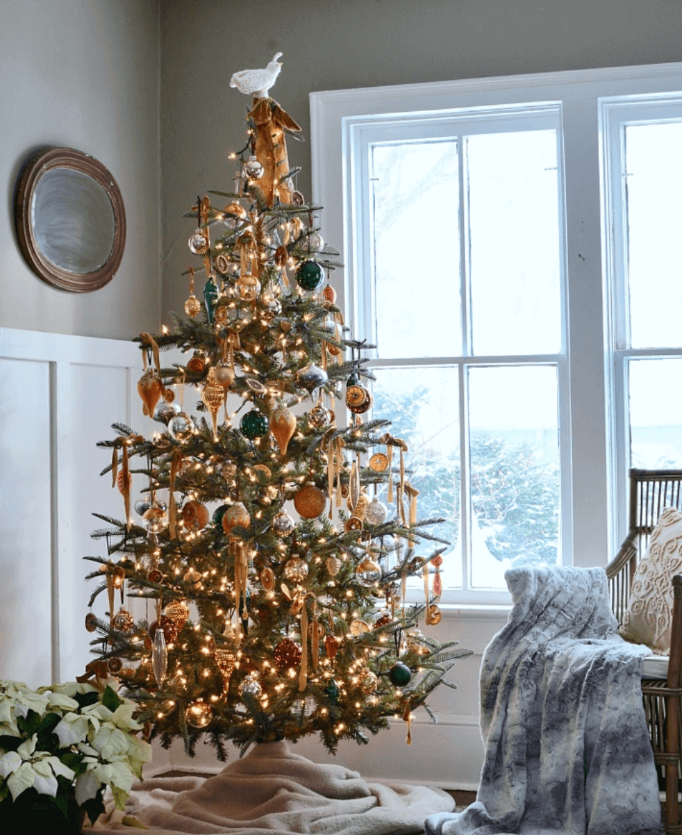King of Christmas Natural 30-Piece Glass Ornament Set (Burnt-Orange, Green) Limited Edition