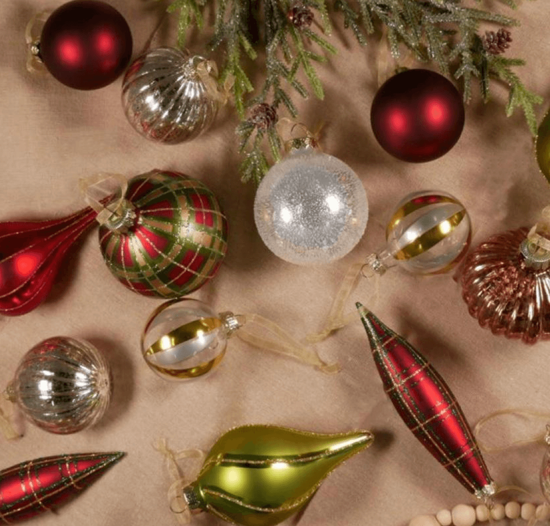 Christmas Ornaments Set of 36 - Beautiful [Gold] Christmas Tree Decorations  Ornaments Set - 6 Style Christmas Ball Ornaments - Shatterproof/Pre-Strung