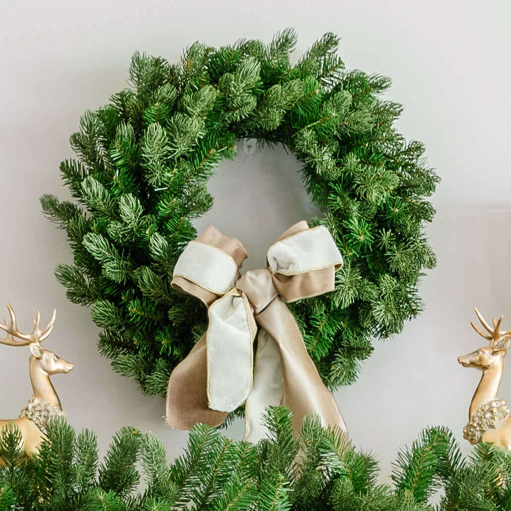 King of Christmas 24" Cypress Spruce Wreath with Warm White LED Lights (Battery Operated)