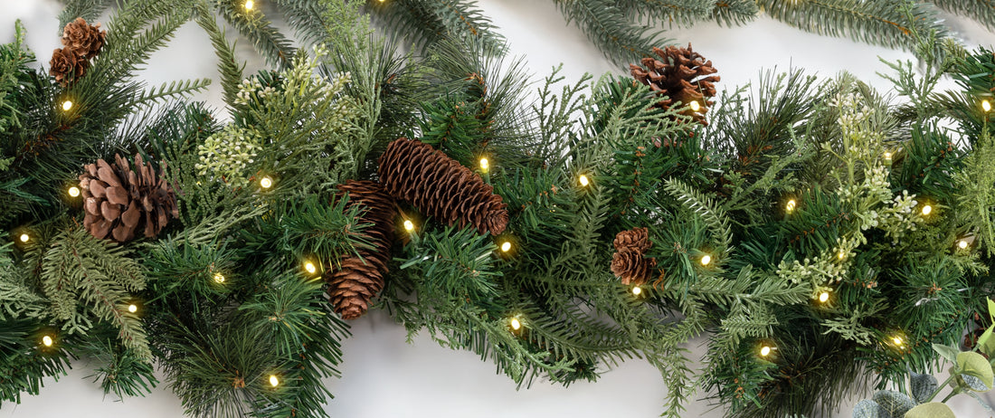 Garland with lights and pinecones