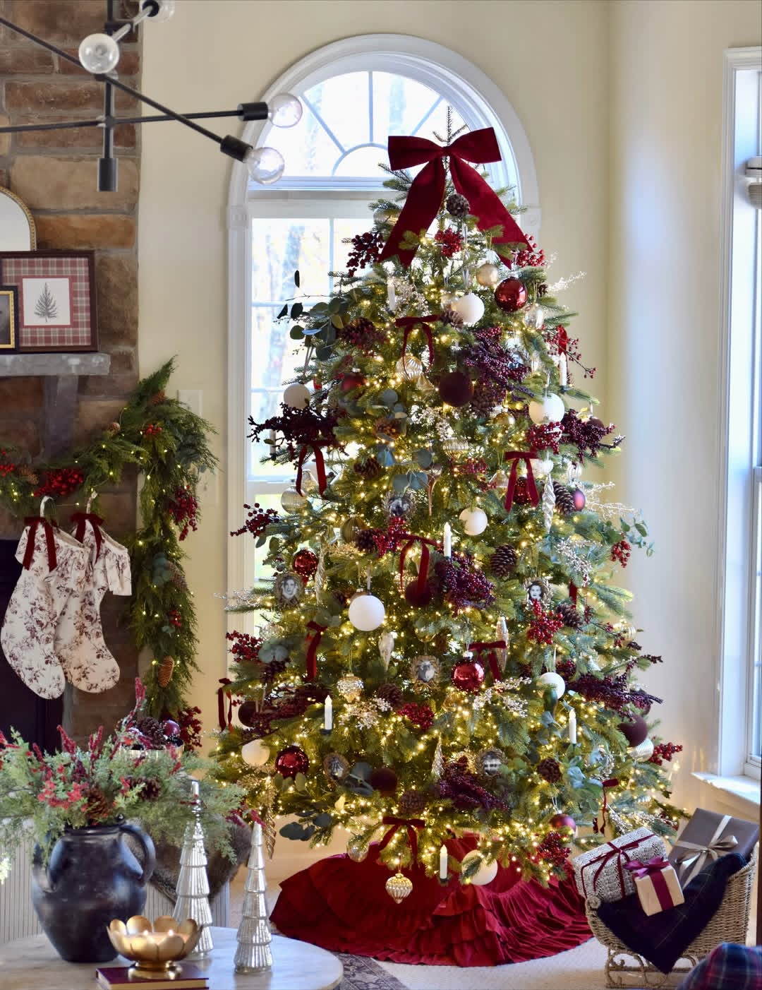 King of Christmas Artificial Christmas Trees