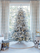 7.5' Queen Flock® Artificial Christmas Tree with 2500 Lux LED Lights