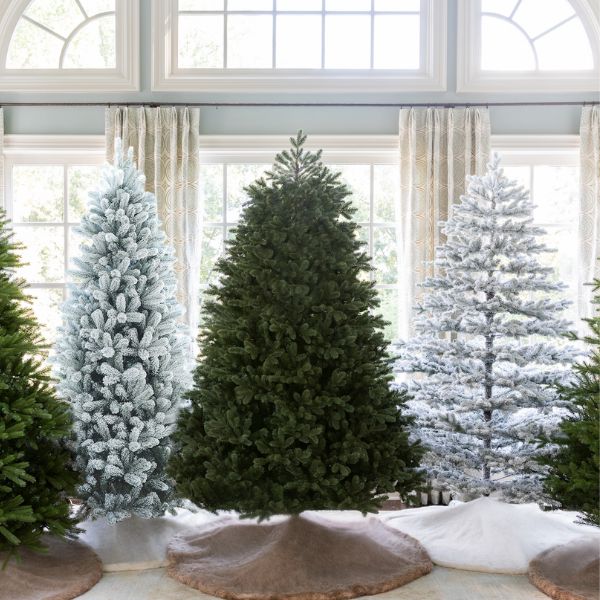 9' Rushmore Flock Tree 1000 Warm White Led Lights