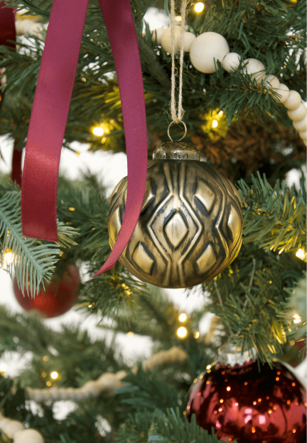 King of Christmas Distressed Bronze Glass Ornament Set (6 Pack)