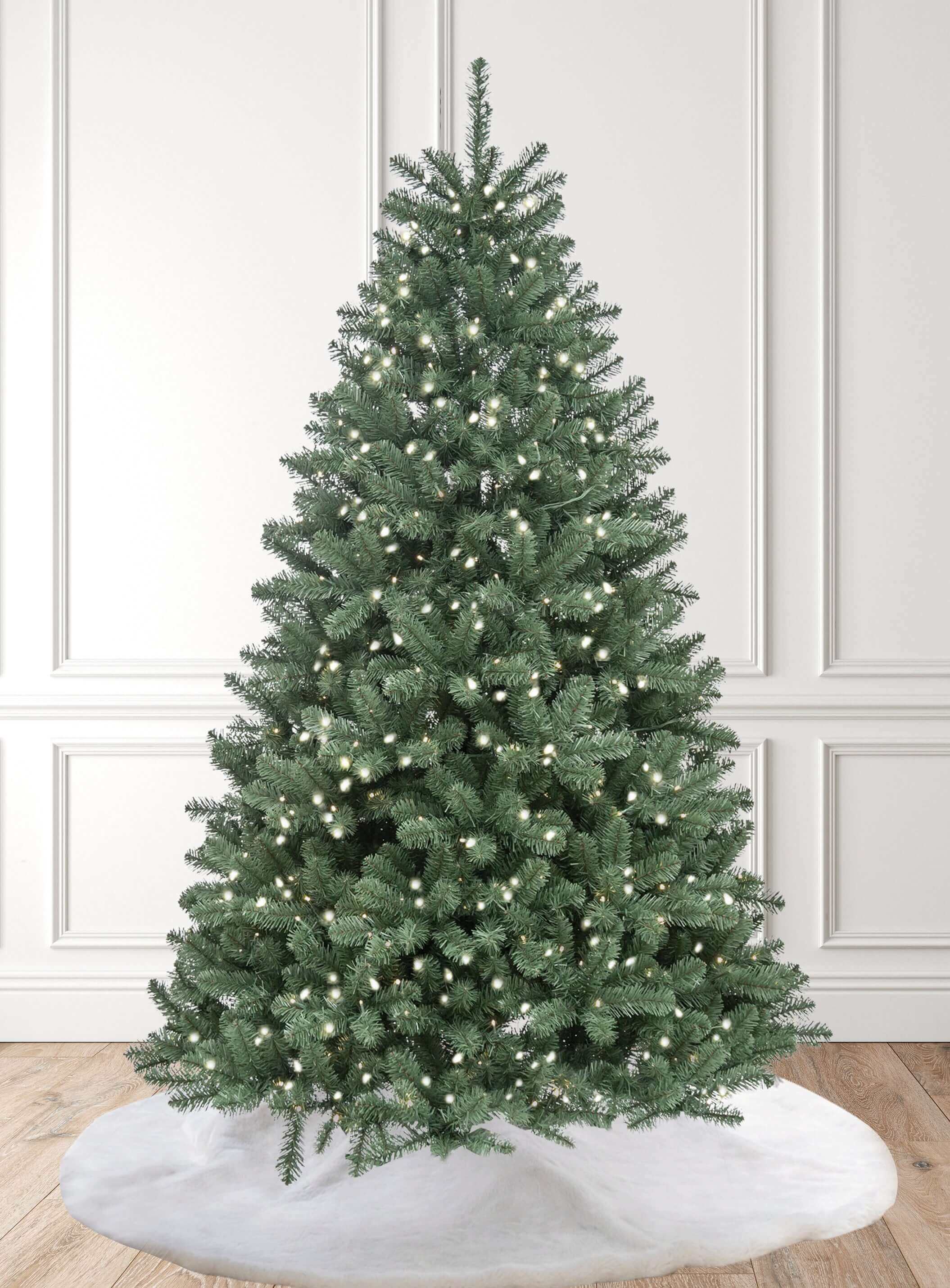 8' Hancock Spruce Artificial Christmas Tree 550 Warm White Led Lights