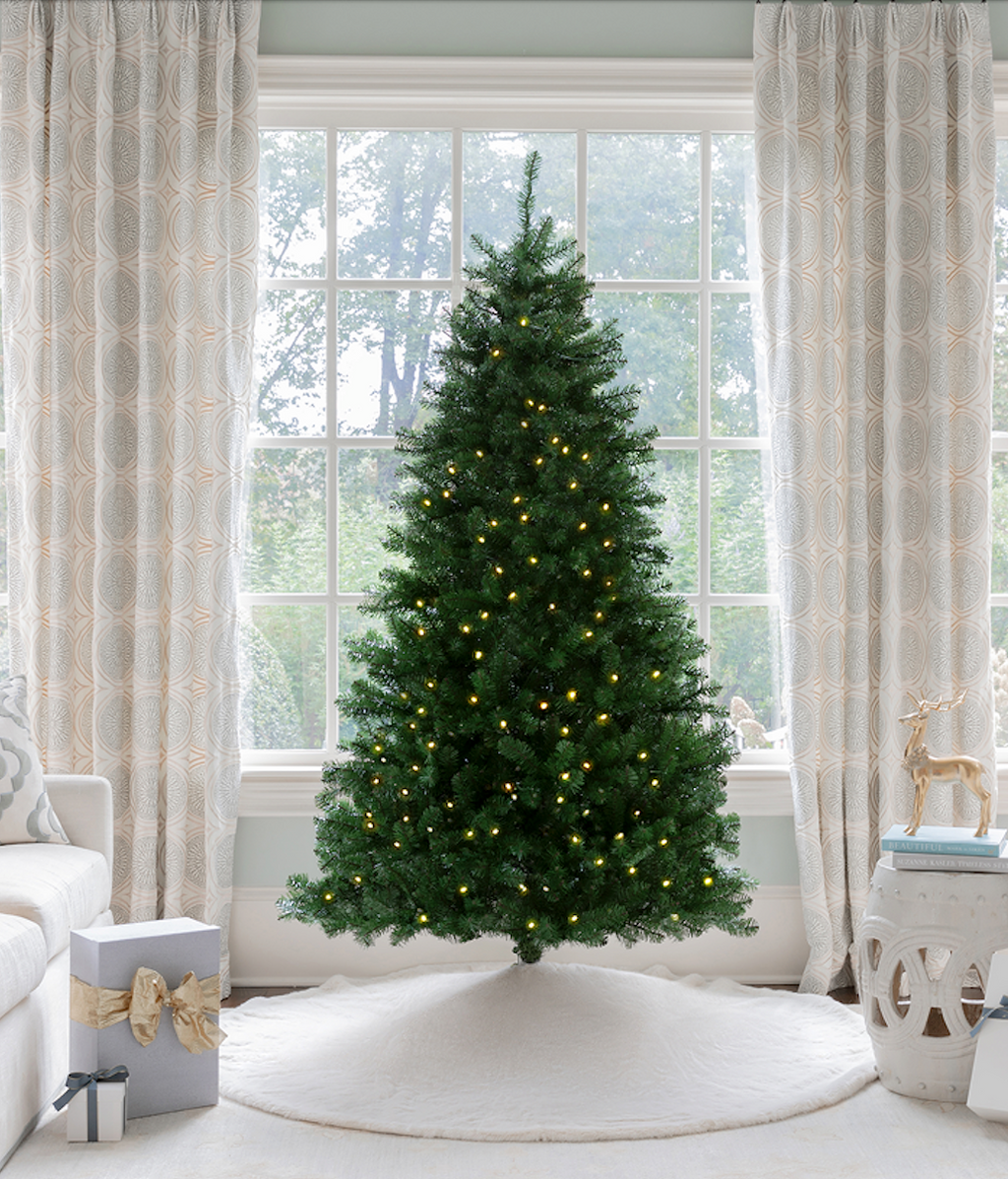 6' Hancock Spruce Artificial Christmas Tree 300 Warm White LED Lights