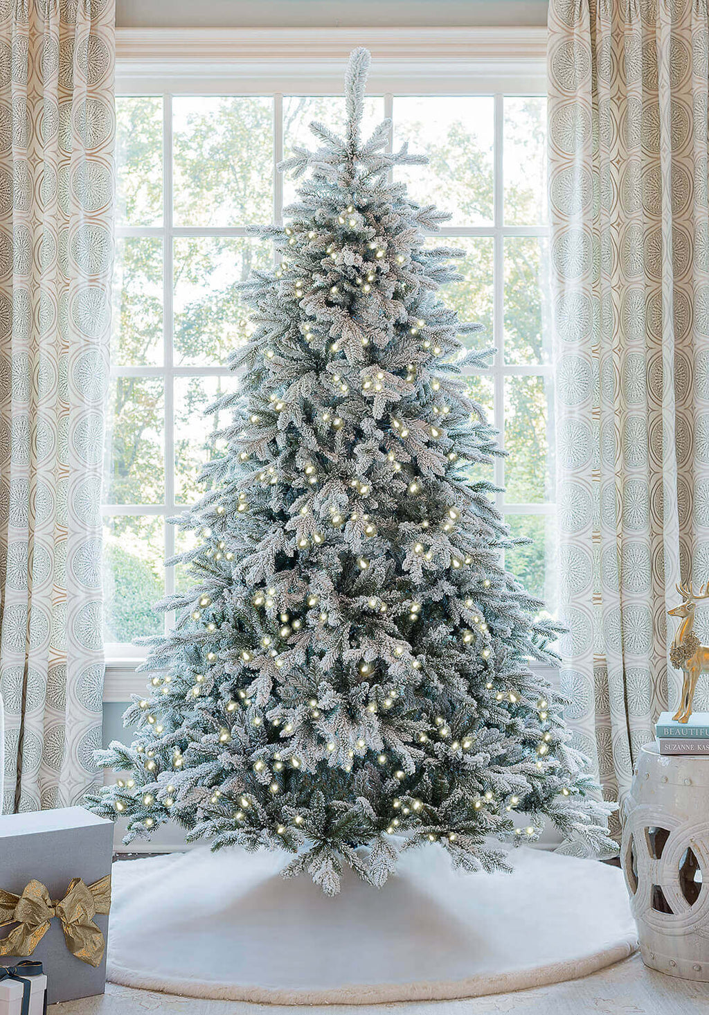 King of Christmas 12' Queen Flock® Quick-Shape Artificial Christmas Tree with 1700 Warm White LED Lights