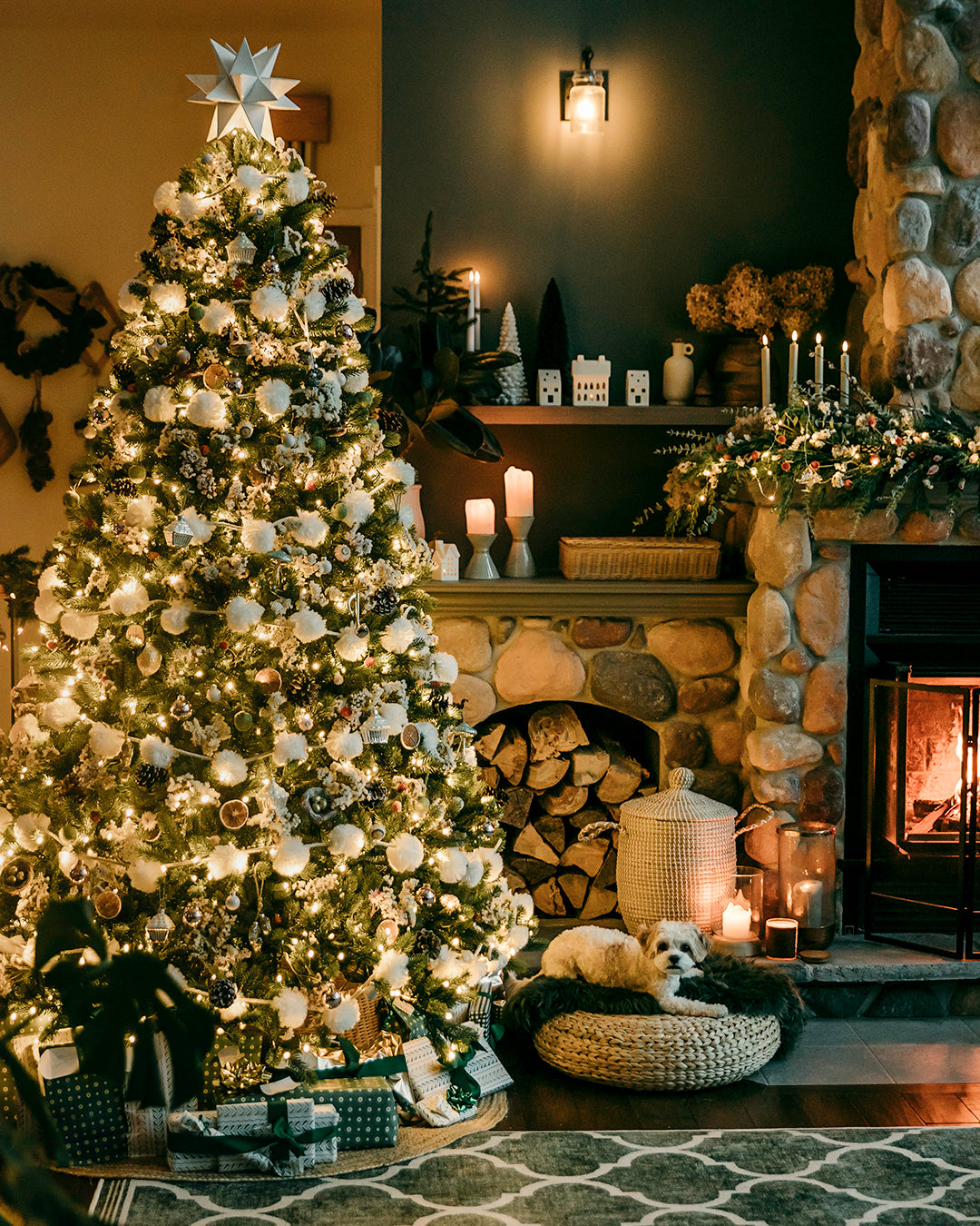 7.5' Royal Fir Artificial Christmas Tree with 1000 Warm White & Multi-Color LED Lights