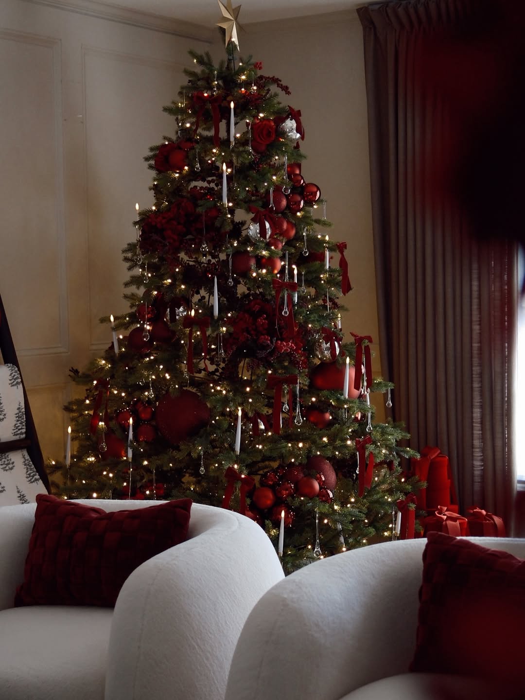 9' Rushmore Fir Tree Unlit – King of Christmas
