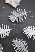 King of Christmas Silver Dipped Pine Cones (8 Pack)