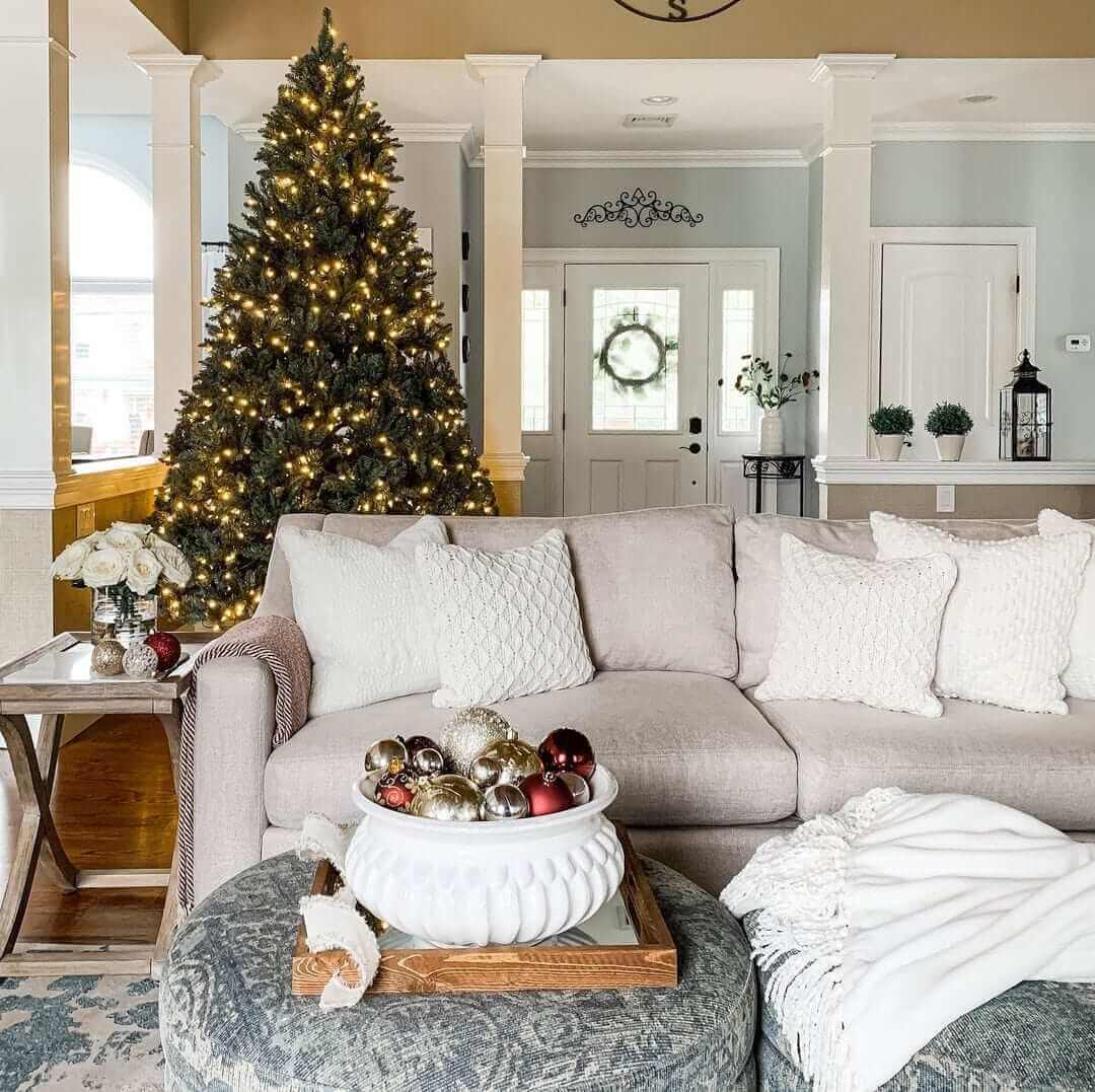 King of Christmas 9' Tribeca Spruce Blue Artificial Christmas Tree with 900 Warm White LED Lights