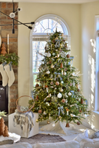 7.5' Alpine Fir Artificial Christmas Tree 800 Warm White LED Lights