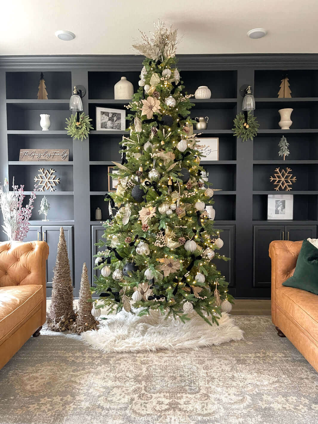 King of Christmas 9' Alpine Fir Slim Artificial Christmas Tree 900 Warm White Led Lights