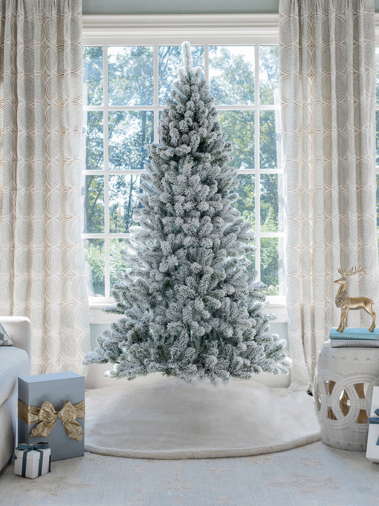 King of Christmas (OPEN BOX) 8' PRINCE FLOCK® TREE WITH 550 WARM WHITE LED LIGHTS, FINAL SALE