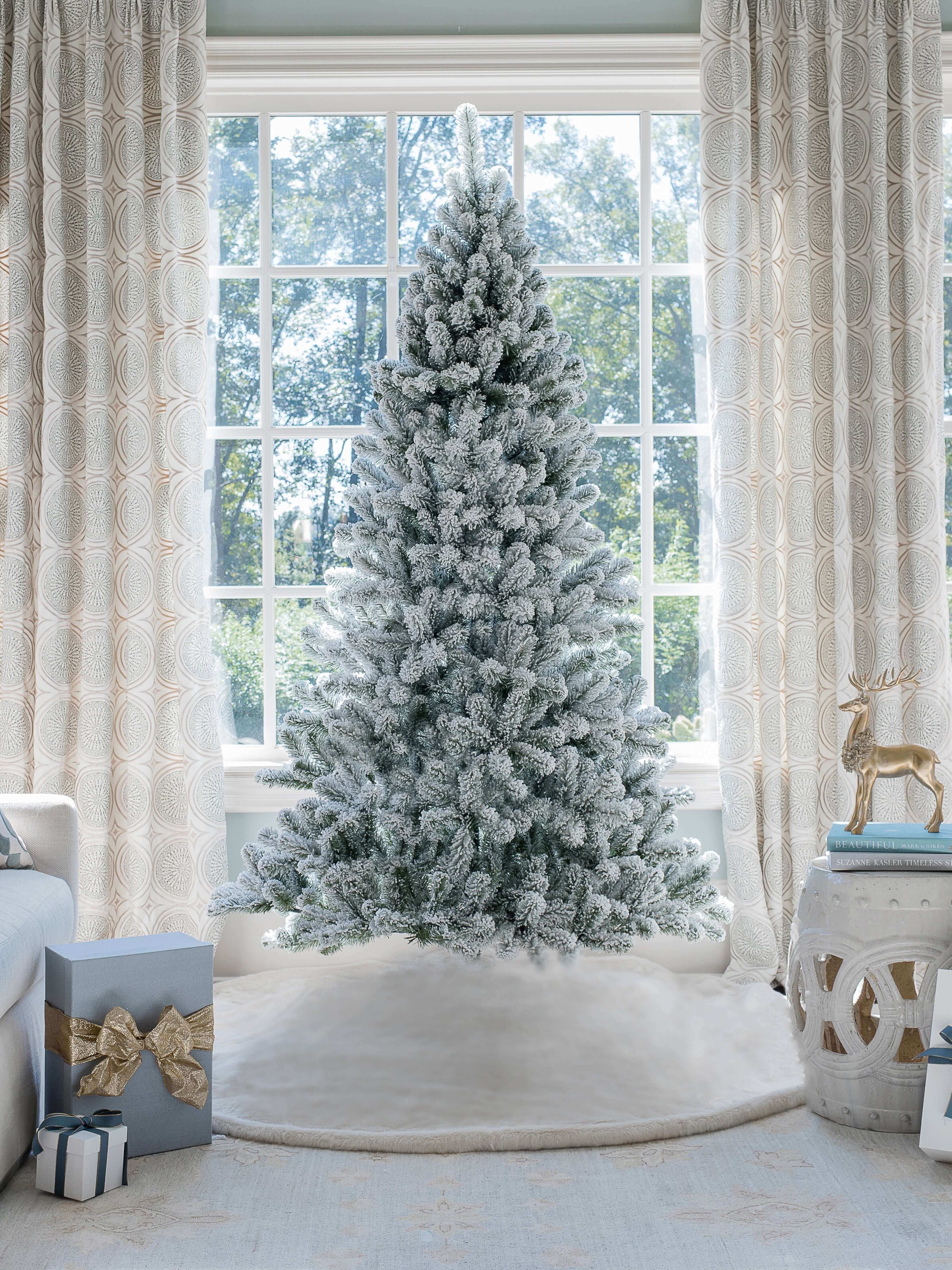 King of Christmas 8' Prince Flock® Artificial Christmas Tree with 550 Warm White LED Lights