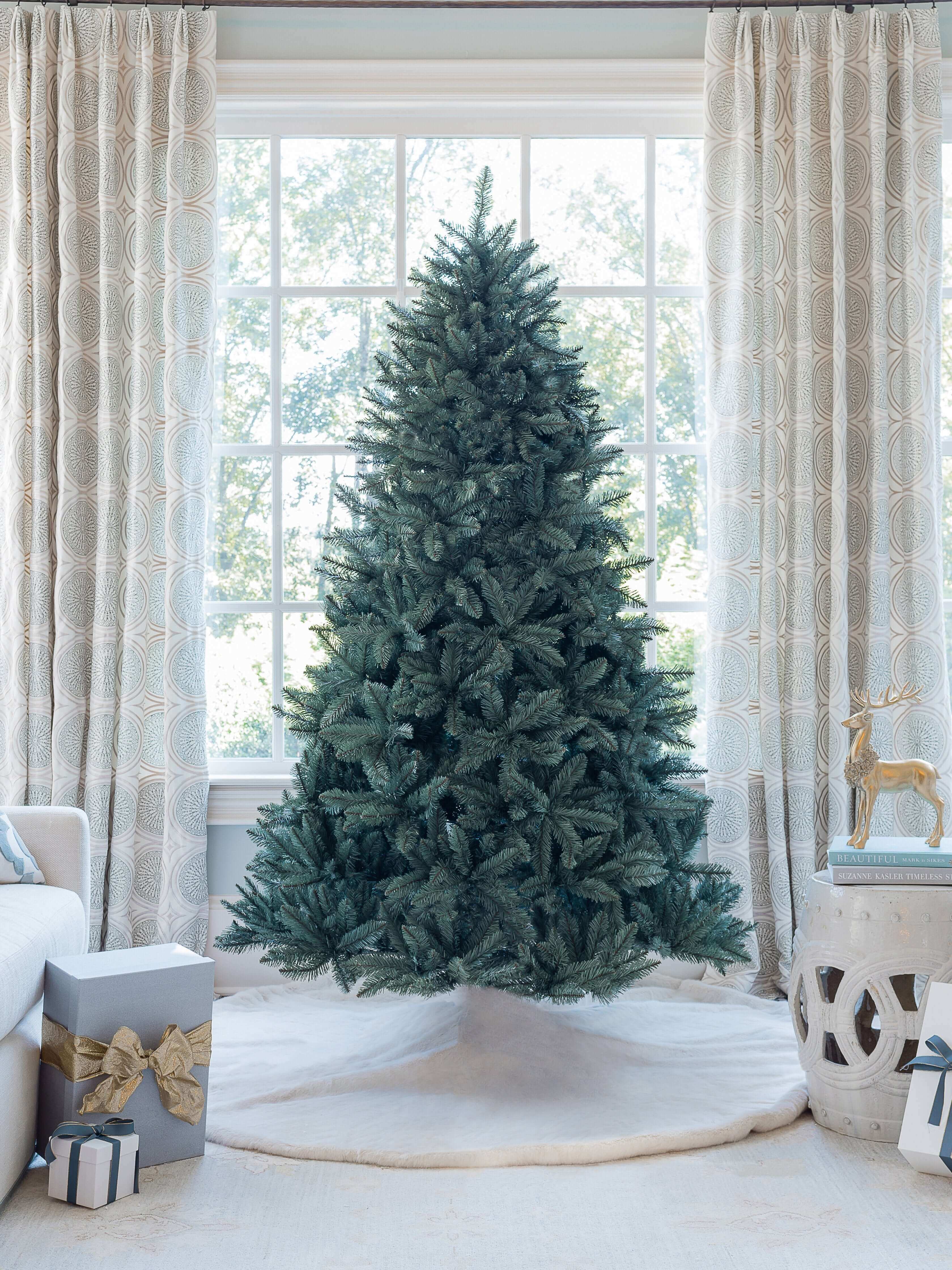 9 Foot Tribeca Blue Spruce Artificial Christmas Tree 900 LED