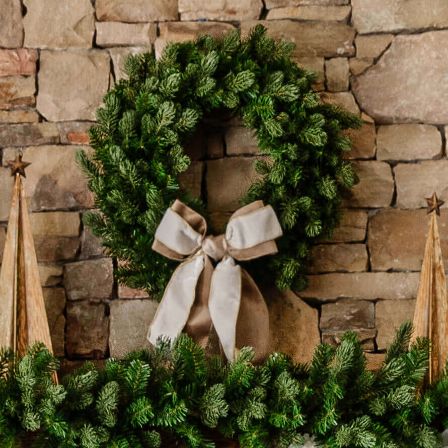 King of Christmas 24" King Fraser Fir Wreath with Warm White LED Lights (Battery Operated)