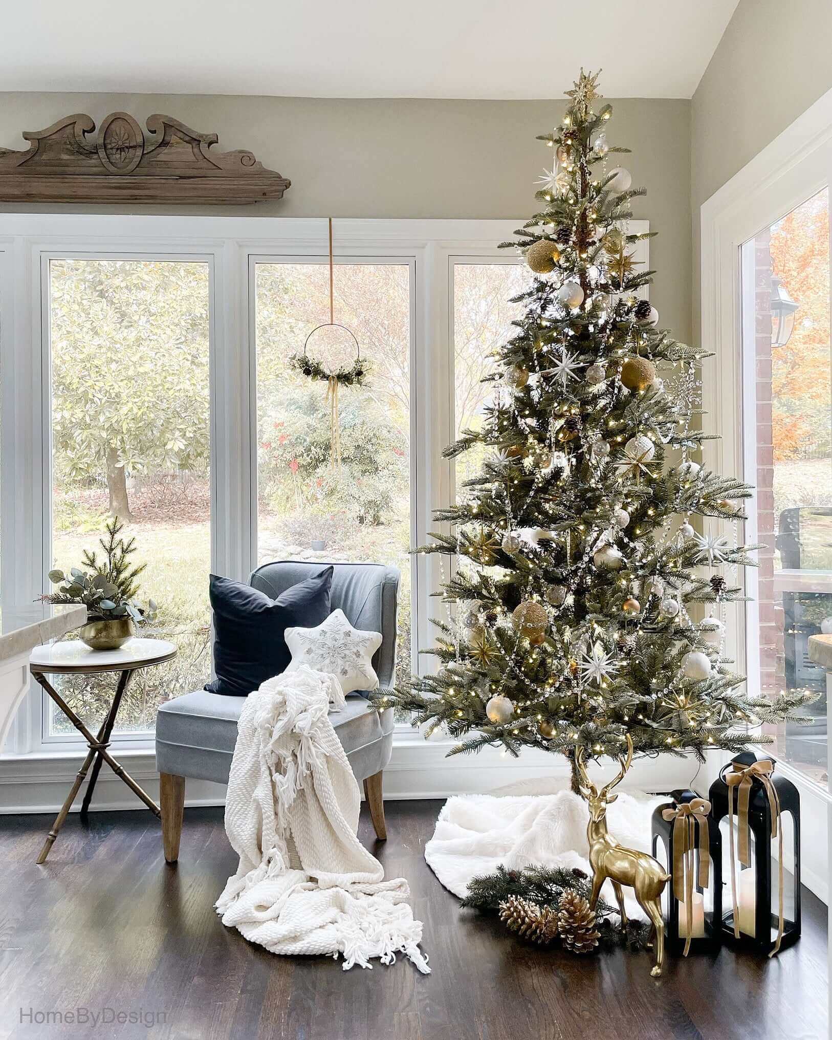 8 Unique Decorating Ideas For A Christmas Tree