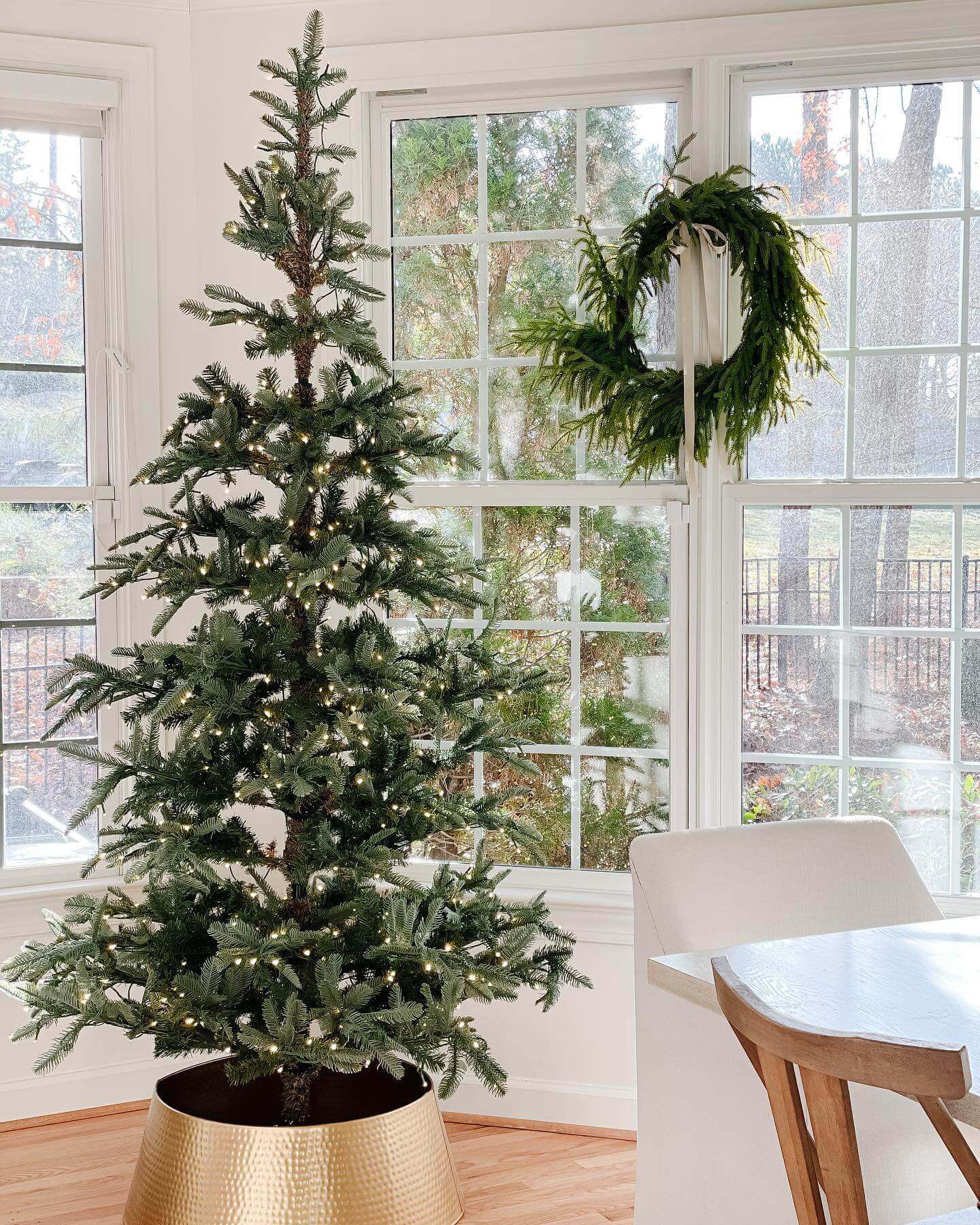 9 Foot King Noble Fir Artificial Christmas Tree 700 LED Lights