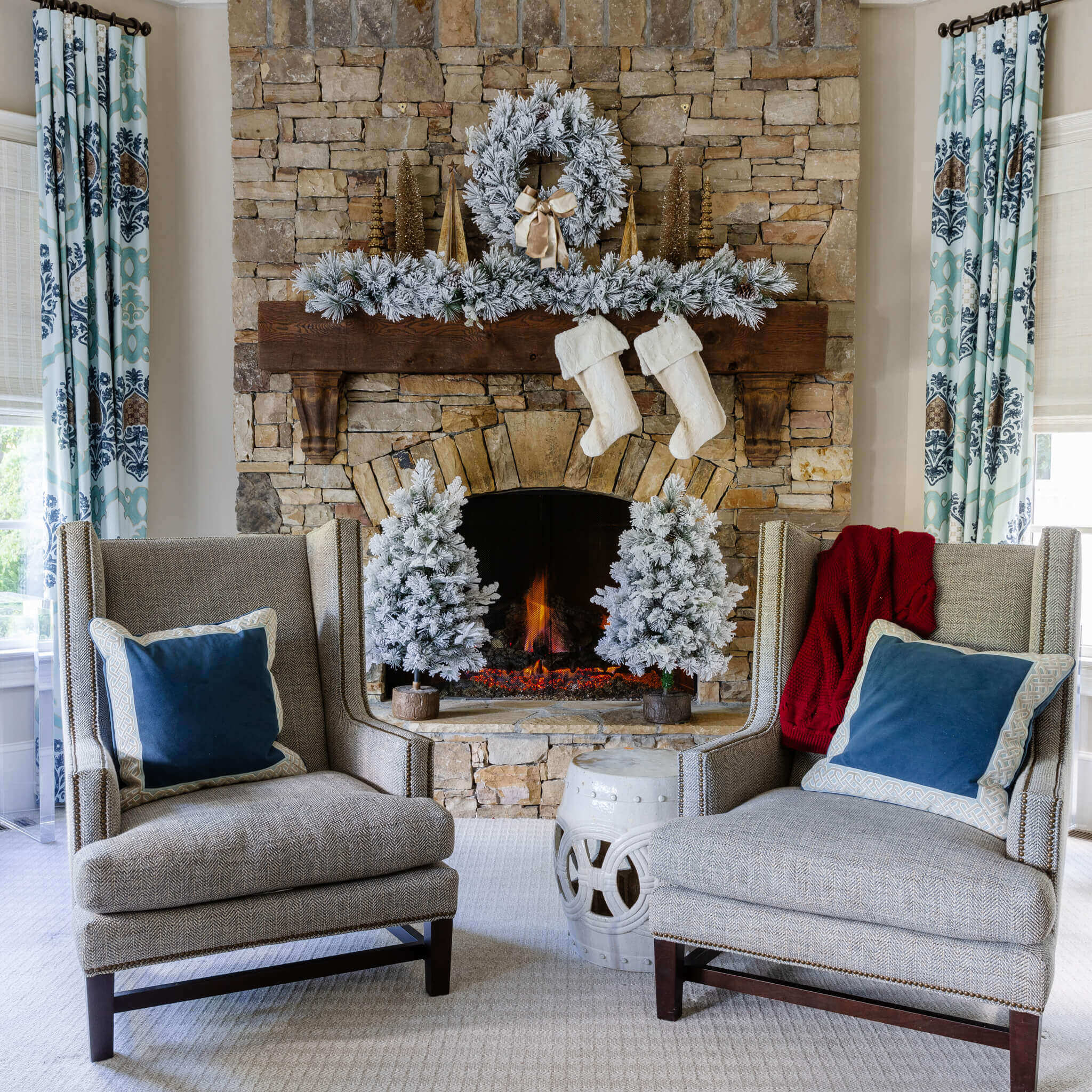King of Christmas Marquis Flock Collection 4-Piece Set with Warm White LED Lights (Battery Operated)