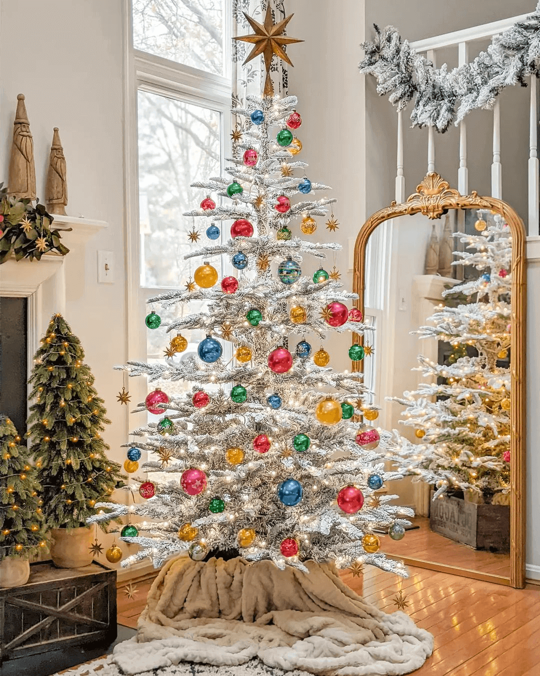 King of Christmas 8' King Noble Flock Artificial Christmas Tree with 600 Warm White LED Lights