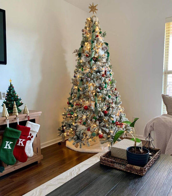 10 Foot Prince Flock Artificial Christmas Tree 750 LED Lights