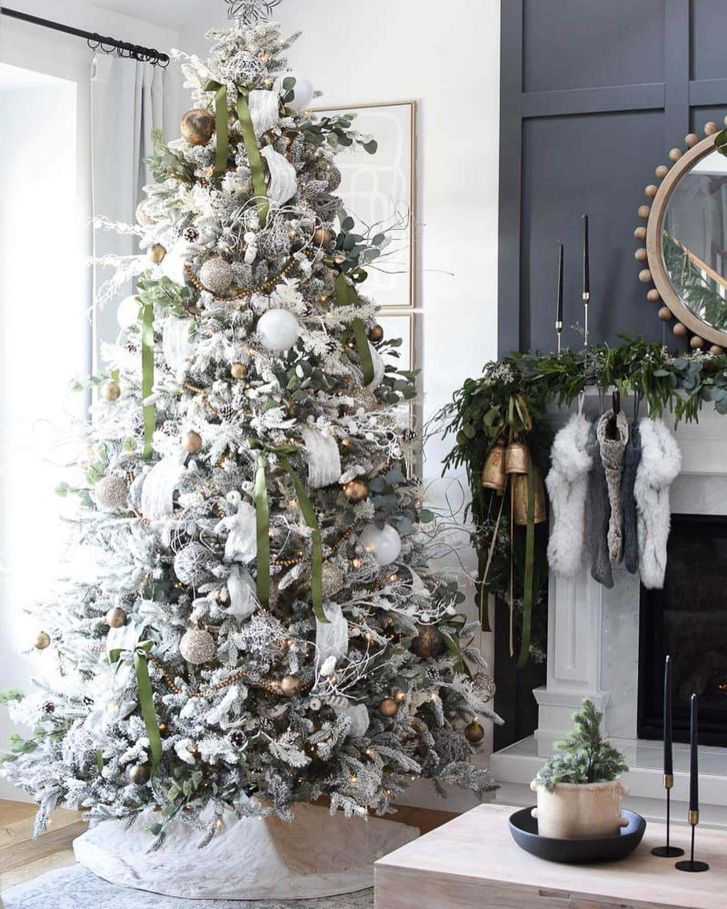 King of Christmas 9' Queen Flock® Artificial Christmas Tree with 1100 Warm White LED Lights