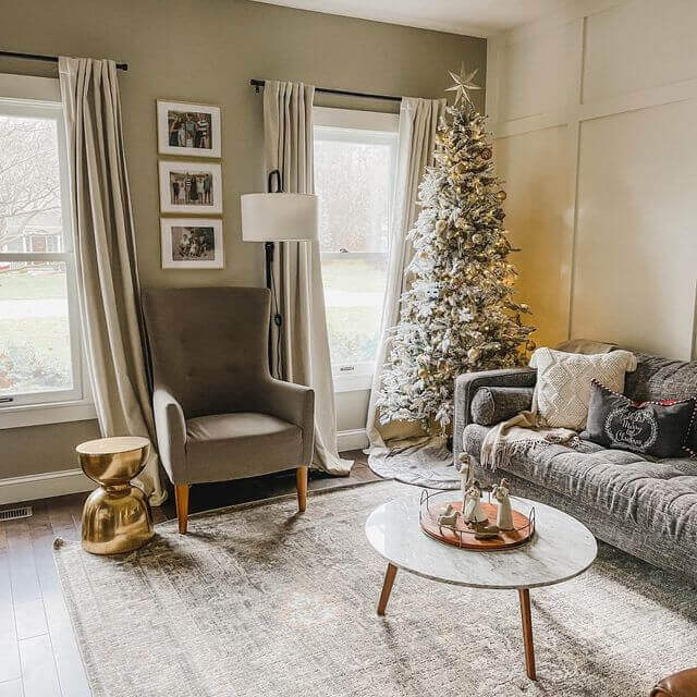 King of Christmas 6.5' Queen Flock® Slim Artificial Christmas Tree With 500 Warm White LED Lights