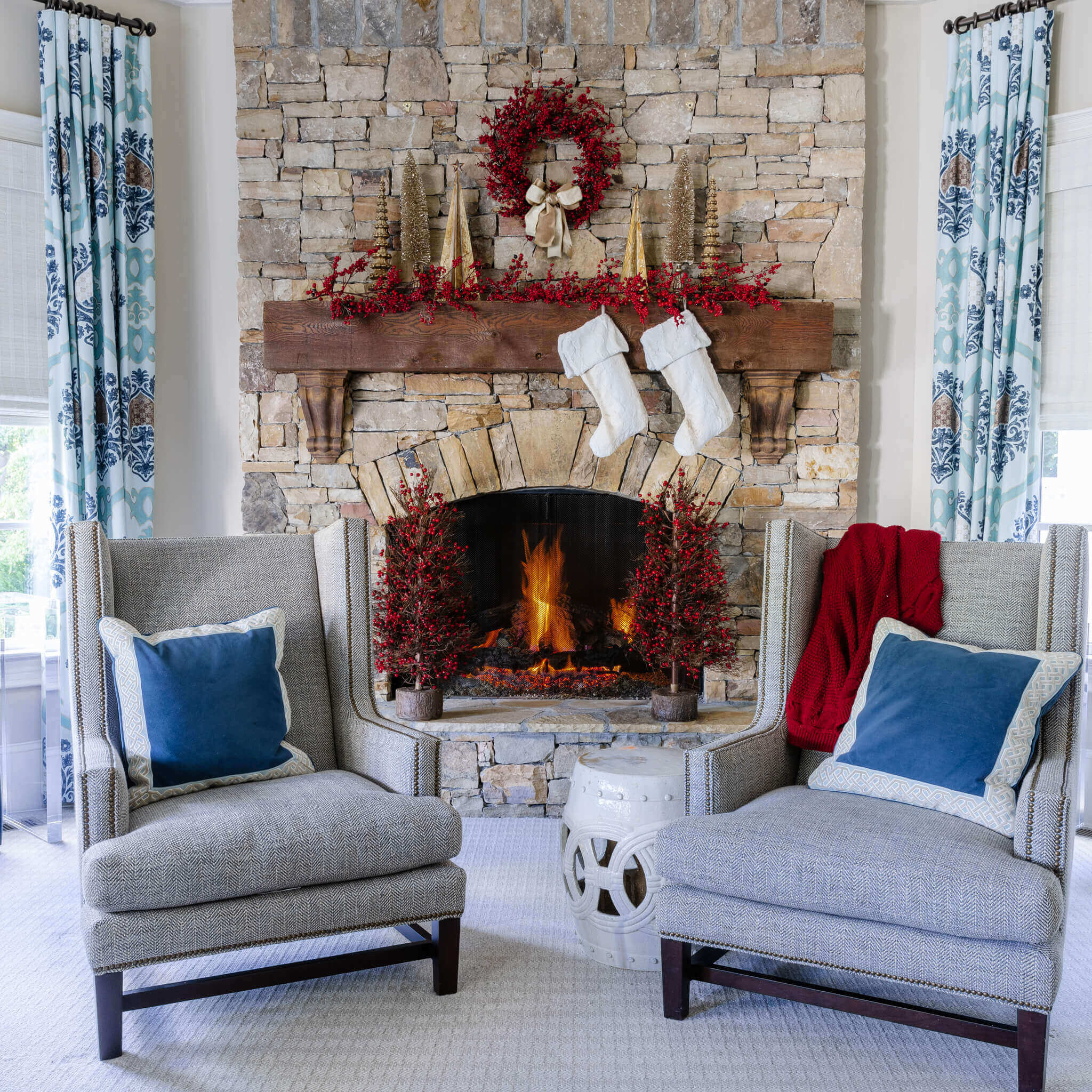 King of Christmas Red Berry Collection 4-Piece Set Unlit