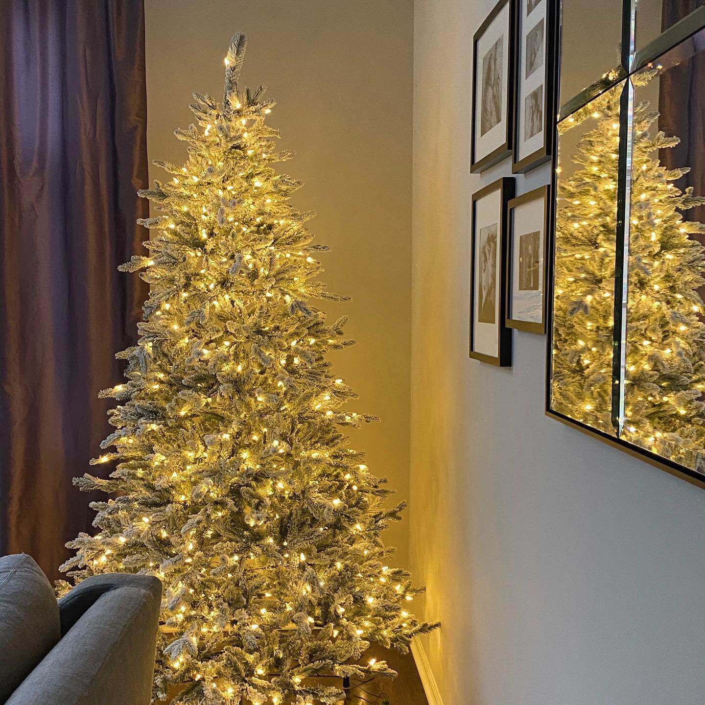 King of Christmas 7.5' Queen Flock® Artificial Christmas Tree with 800 Warm White LED Lights