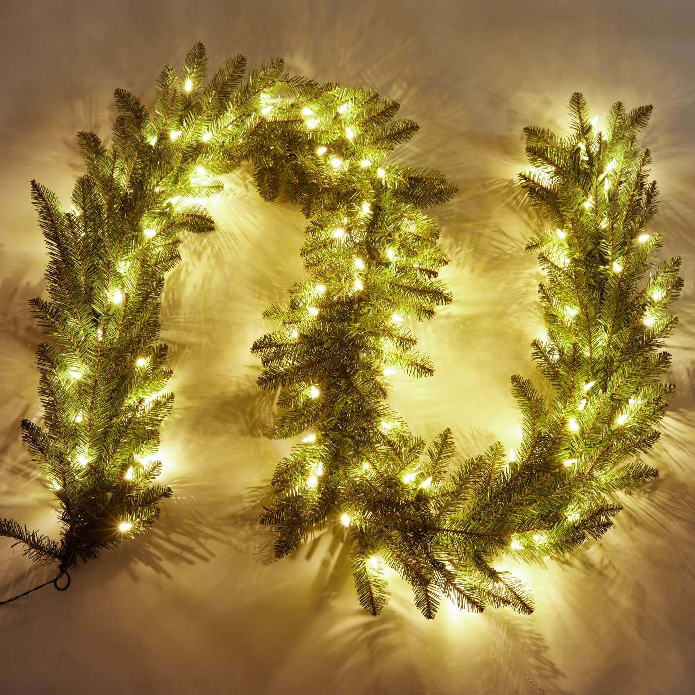 King of Christmas 9' x 12" Yorkshire Fir Garland with Warm White LED Lights (Plug Operated)
