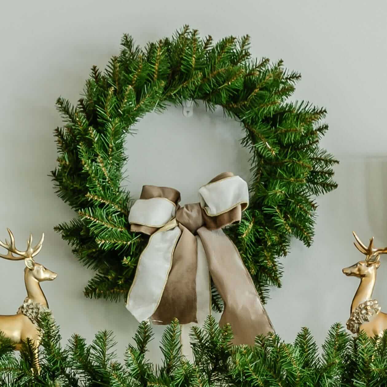 King of Christmas 24" Yorkshire Fir Wreath Unlit